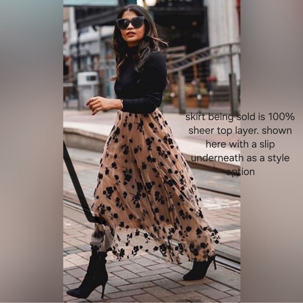 Long sheer tulle skirt with floral velvet patern Large